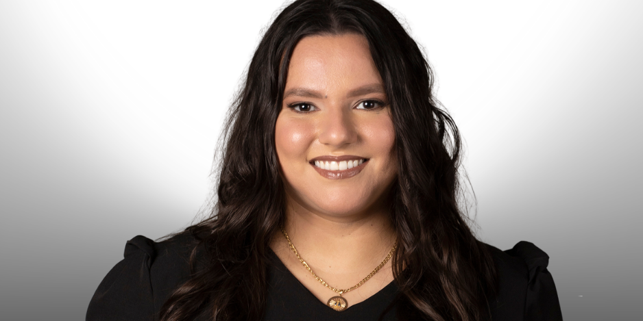 Sarah (Isabela & Sarah)